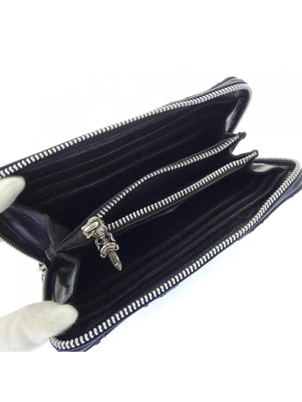 Chrome Hearts Rec Zip Quilted Cemetery Cross Wallet